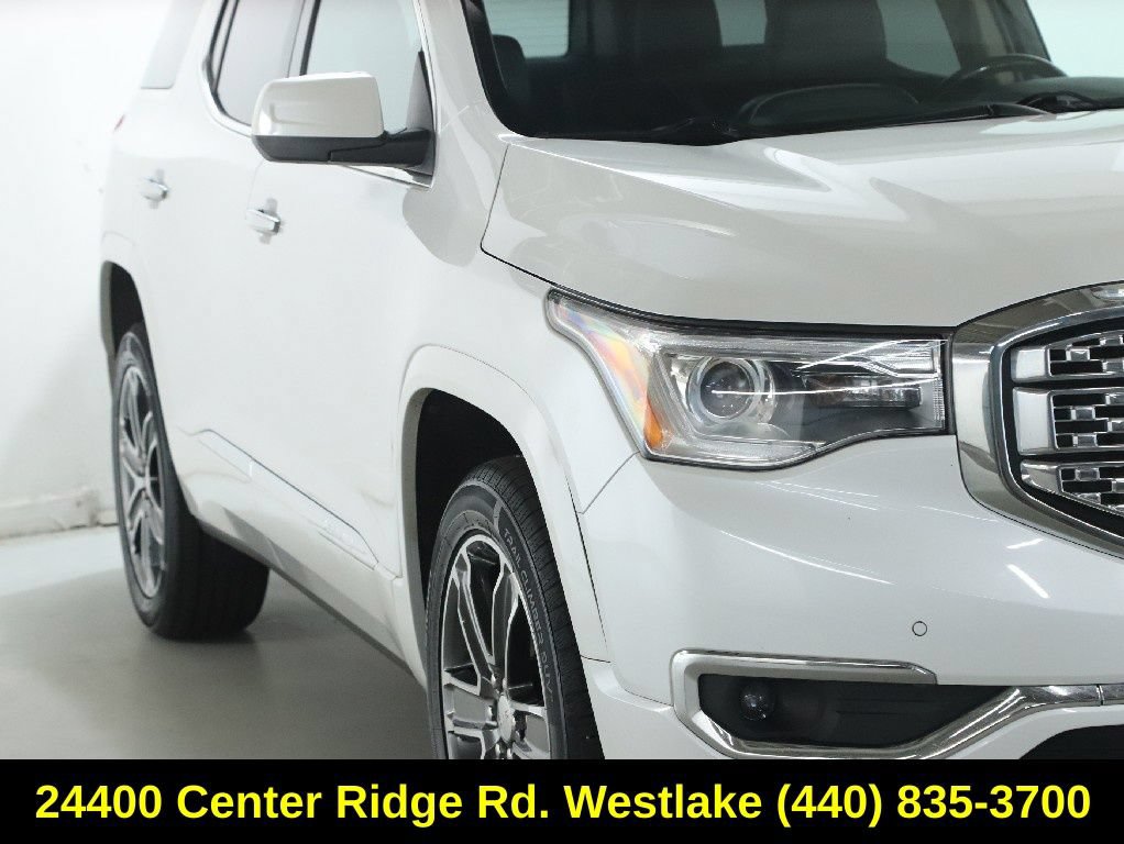 Used 2019 GMC Acadia Denali w/ Technology Package AWD/4WD image 9