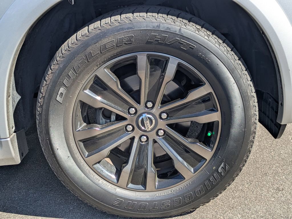 Used 2020 Nissan Armada Platinum w/ Captain's Chairs Package image 11