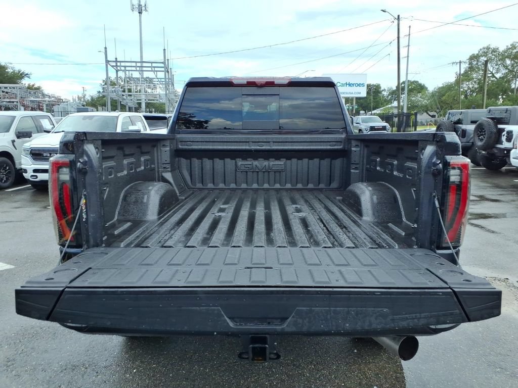 Used 2026 GMC Sierra 2500 AT4 w/ AT4 Premium Plus Package AWD/4WD image 19