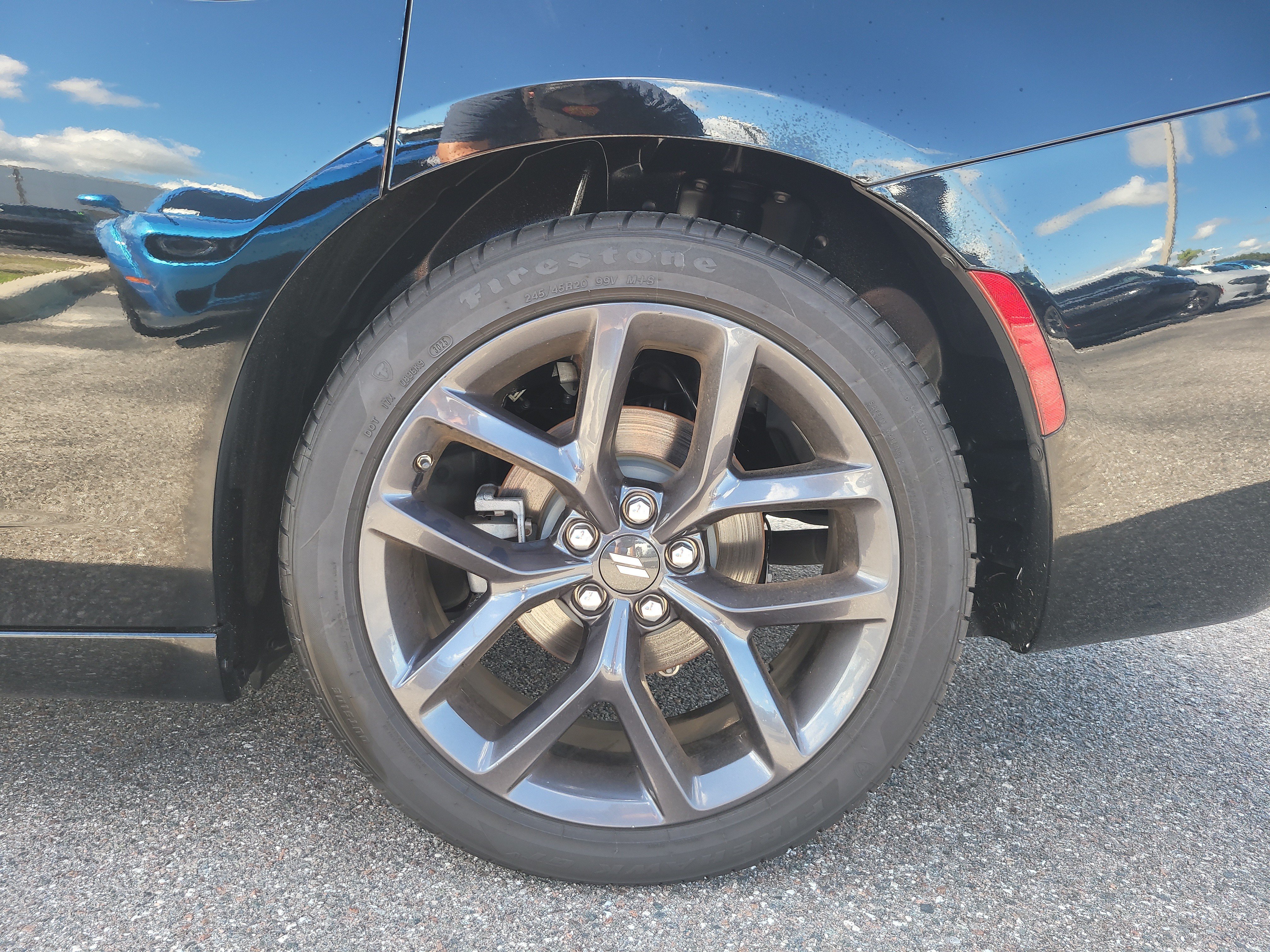 Used 2023 Dodge Charger SXT w/ Blacktop Package RWD image 8