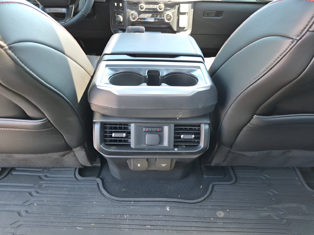 Used 2026 Ford F150 Raptor AWD/4WD image 30
