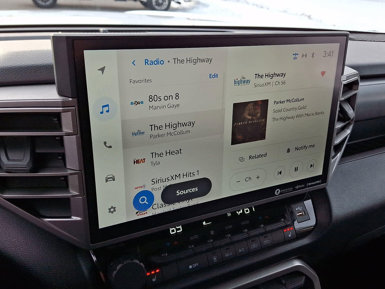 Used 2023 Toyota Tundra SR5 w/ Advanced Technology Package image 17