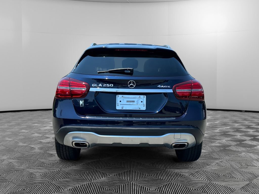 Used 2019 Mercedes-Benz GLA 250 4MATIC image 4