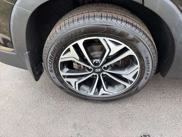 Used 2019 Hyundai Santa Fe AWD image 46