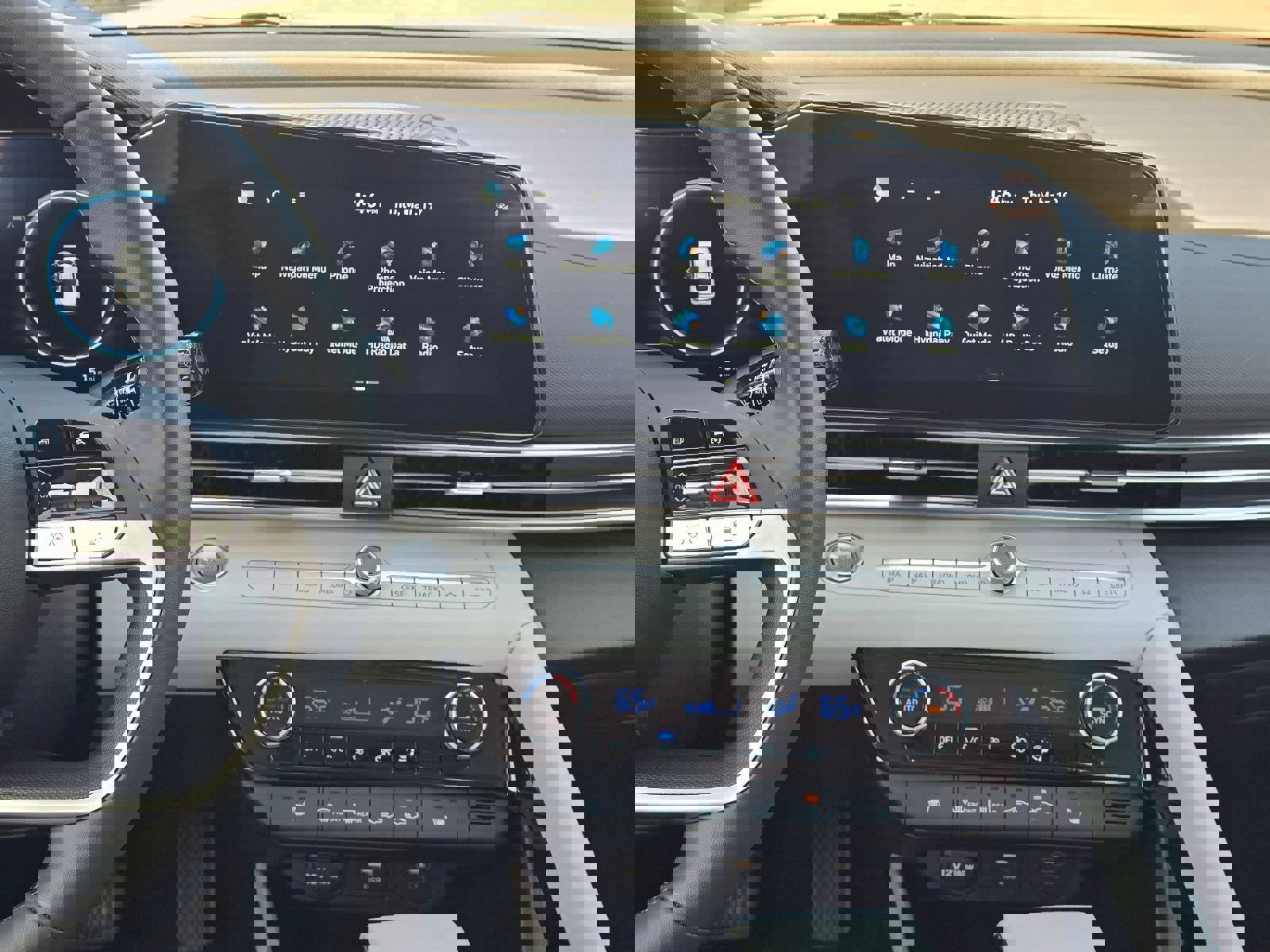 New 2026 Hyundai Elantra Limited w/ Cargo Package image 15