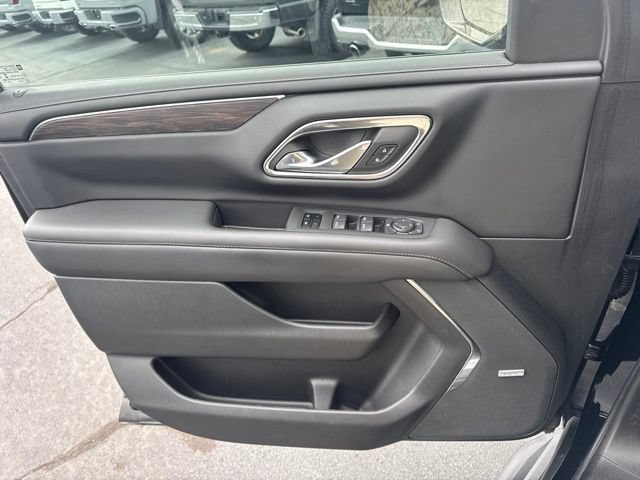 Used 2023 Chevrolet Tahoe LT AWD/4WD image 17