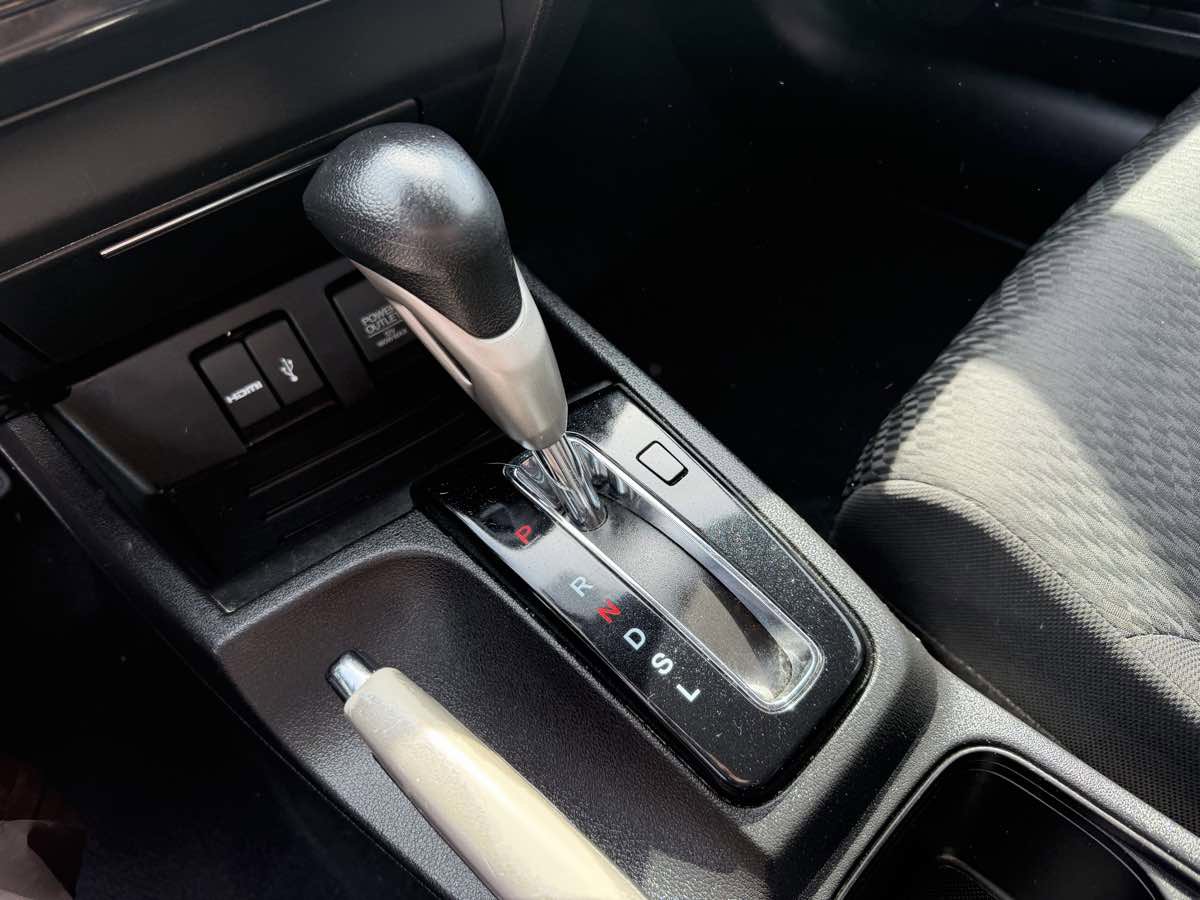 Used 2015 Honda Civic SE image 15