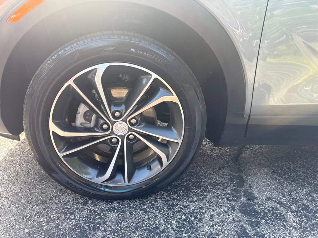 Used 2023 Buick Encore GX Select FWD image 11
