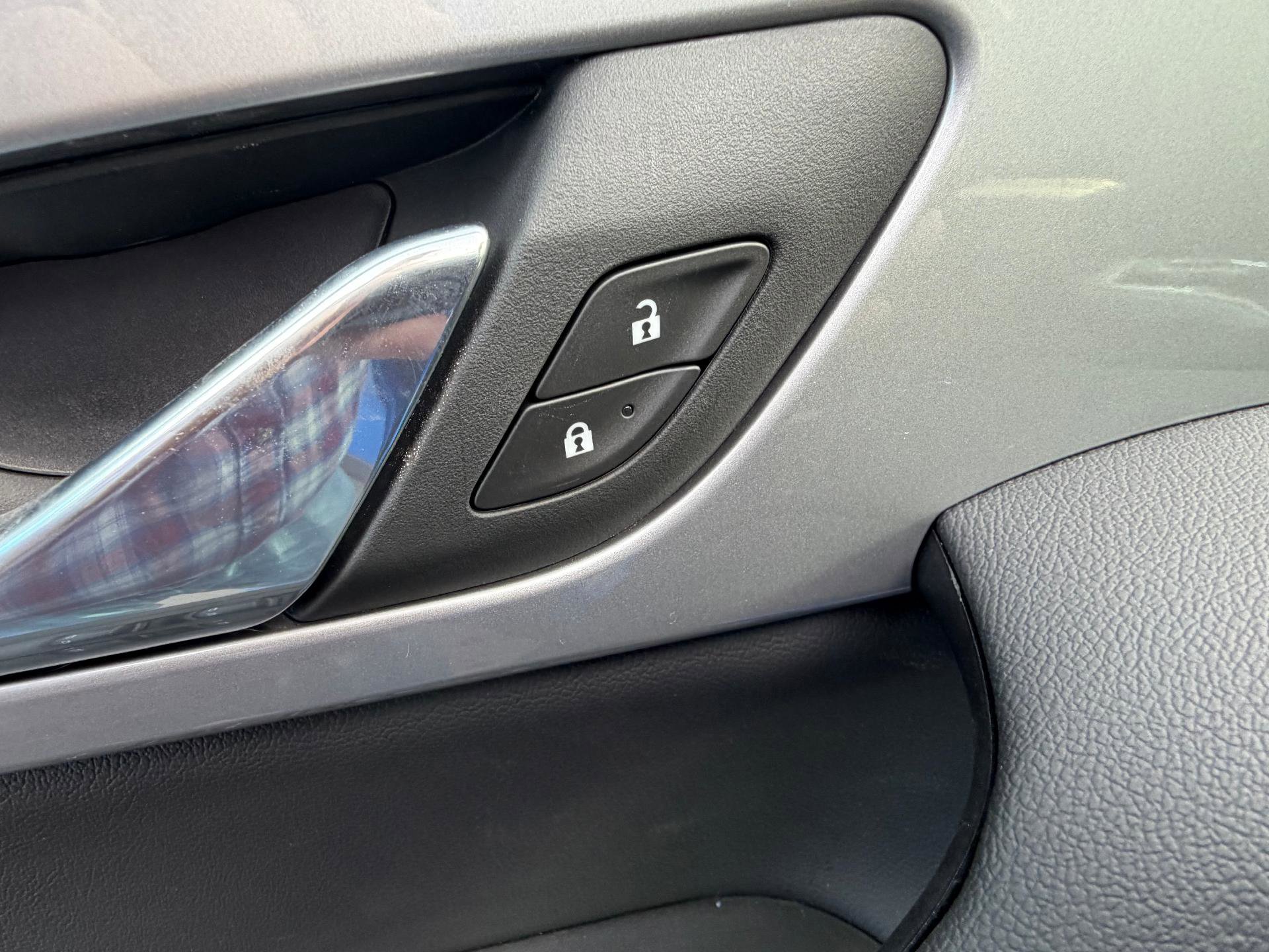 New 2026 Chevrolet Blazer LT image 24