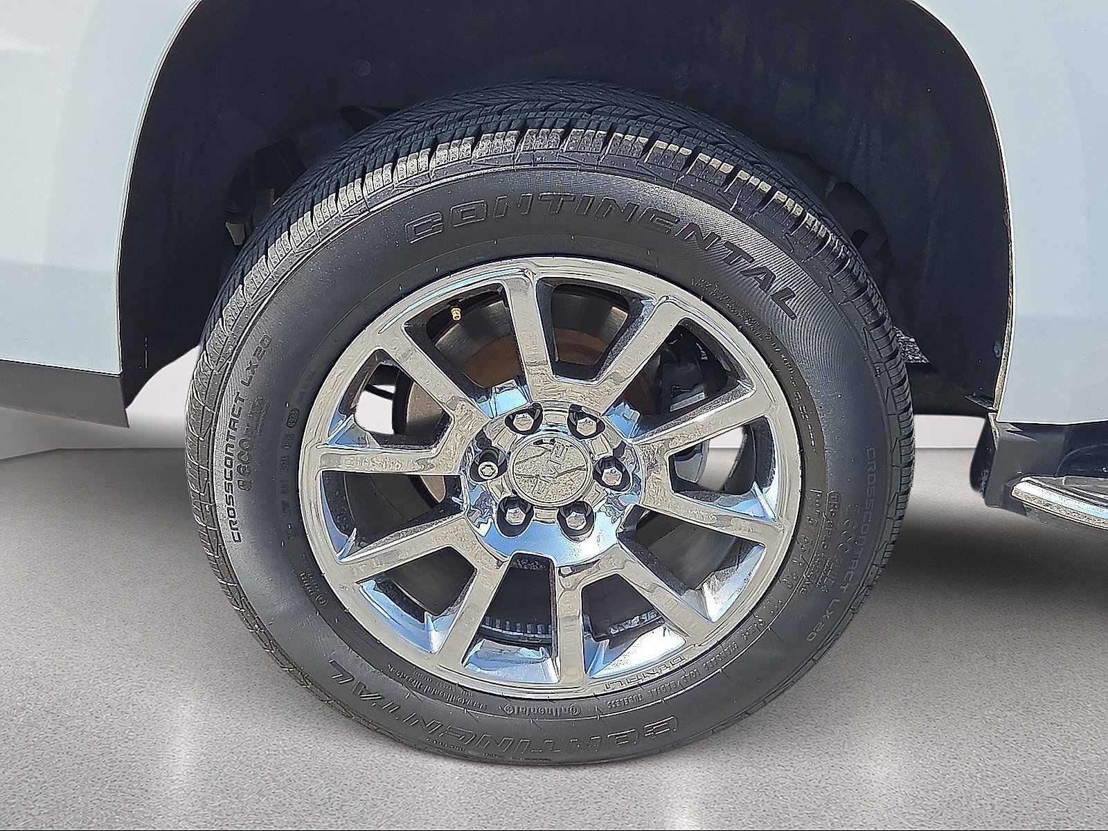 Certified 2017 GMC Yukon Denali AWD/4WD image 17