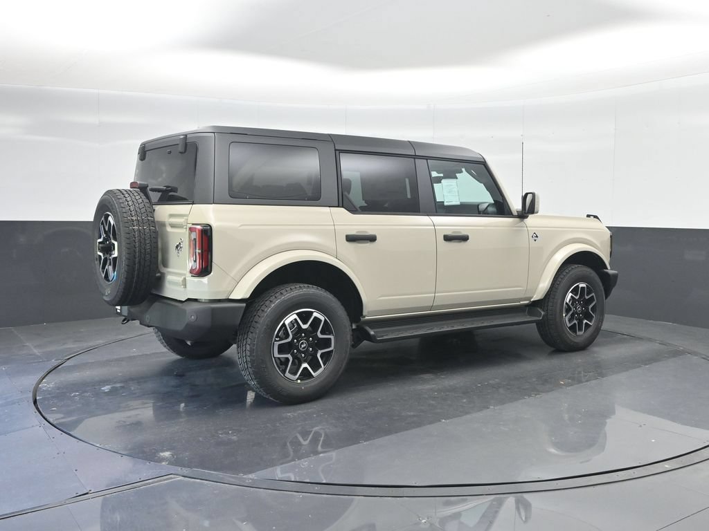 New 2026 Ford Bronco Outer Banks AWD/4WD image 15