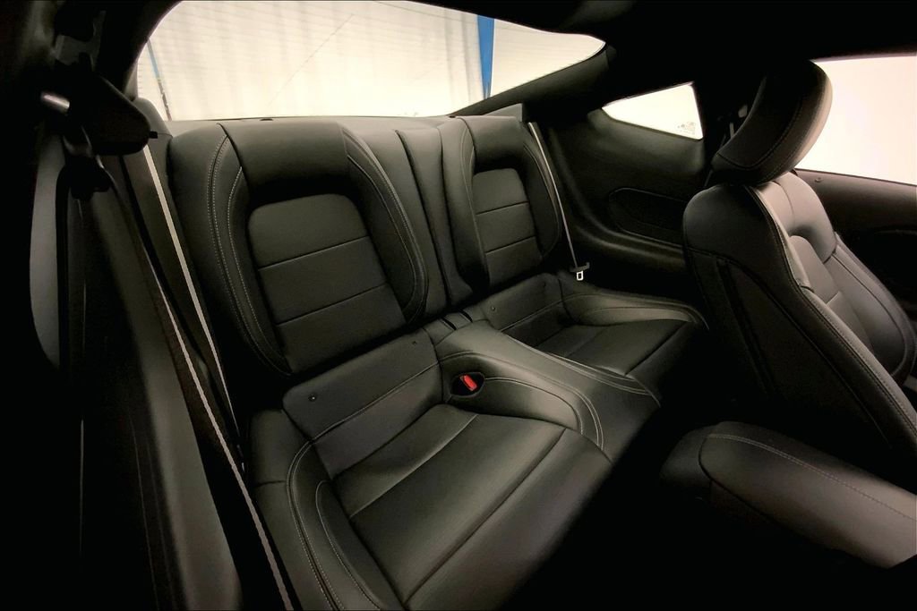 Used 2024 Ford Mustang GT Premium image 15