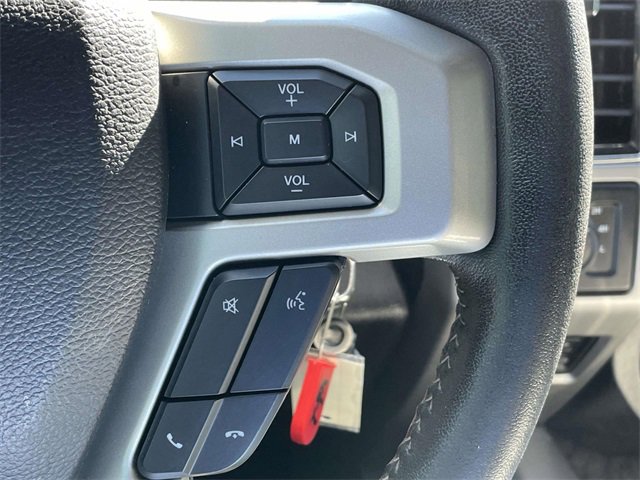 Used 2019 Ford F350 Lariat w/ Chrome Package image 23