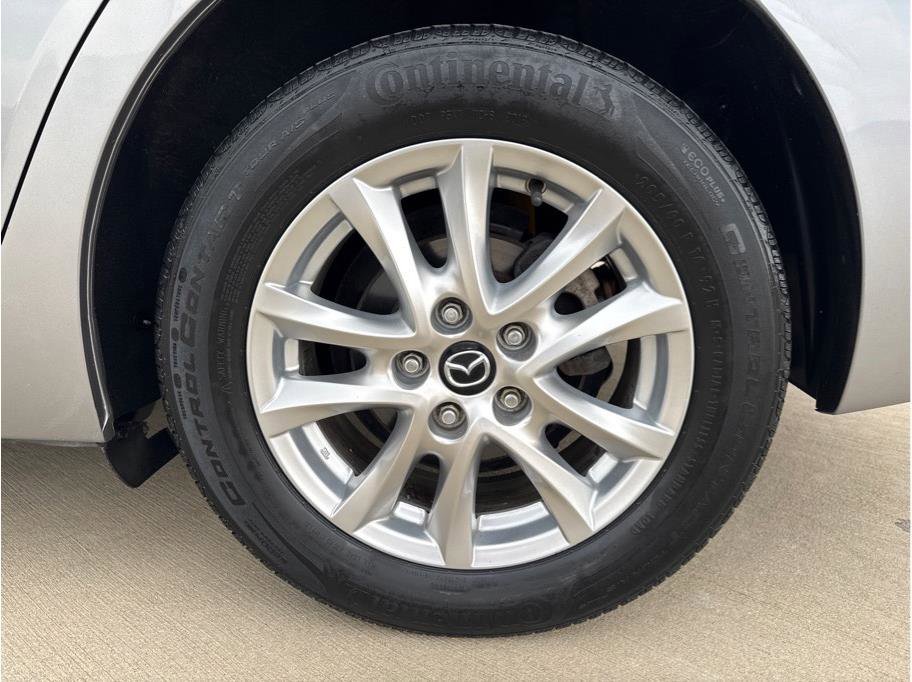 Used 2014 MAZDA MAZDA3 i Touring image 24