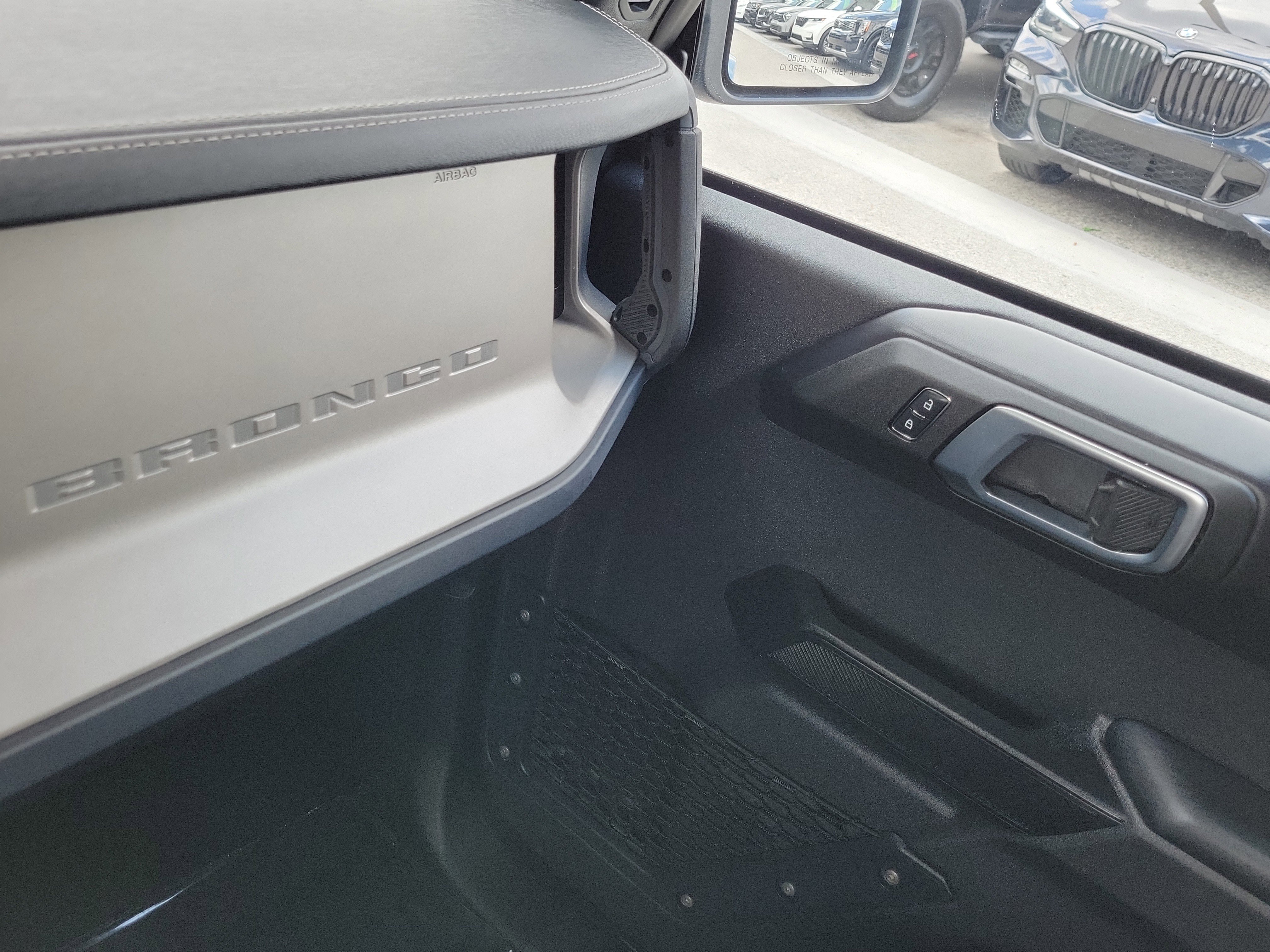 Certified 2025 Ford Bronco Outer Banks AWD/4WD image 28