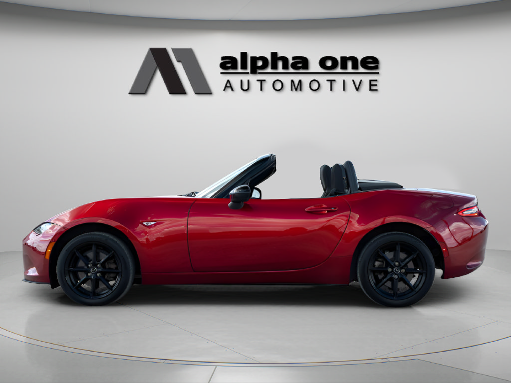 Used 2024 MAZDA MX-5 Miata Sport RWD image 12