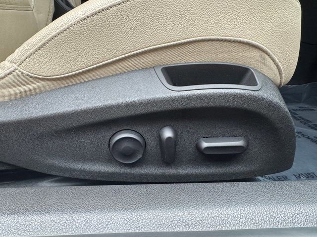 Used 2016 Buick Cascada Premium image 5