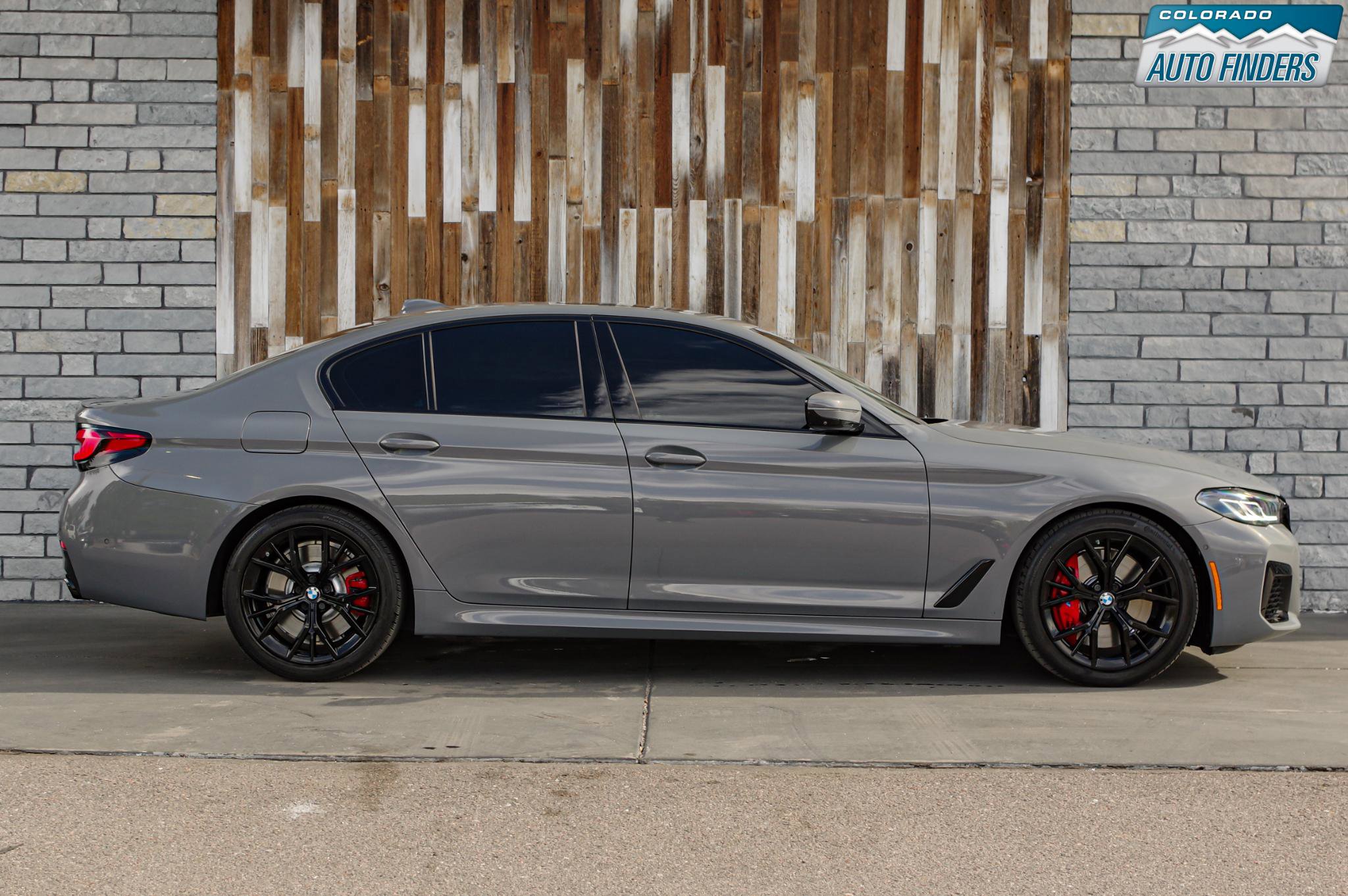 Used 2021 BMW M550i xDrive w/ Premium Package image 8