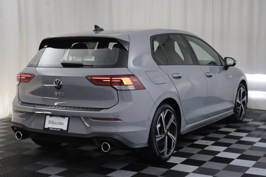 New 2026 Volkswagen GTI SE FWD image 17