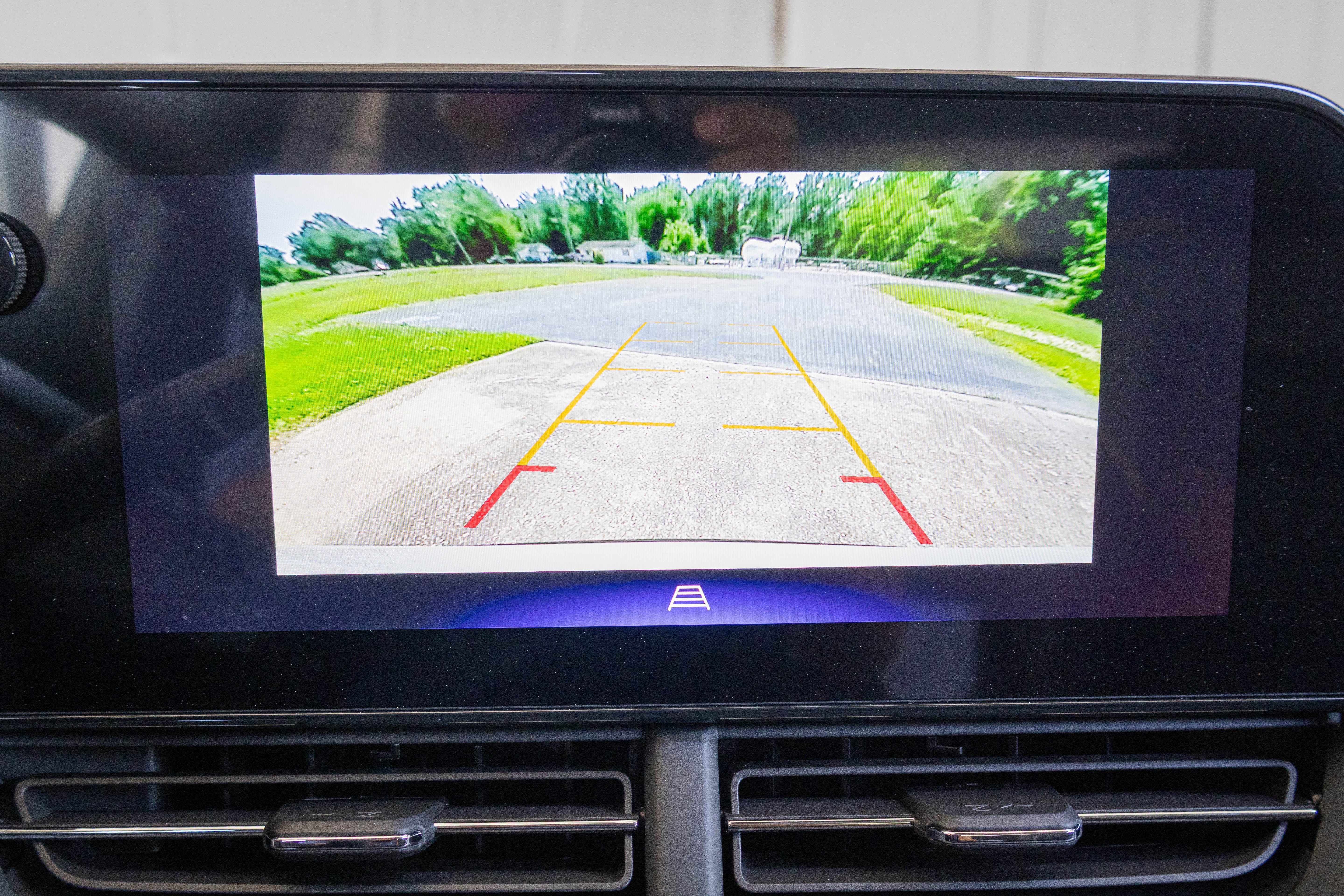 New 2026 Chevrolet Trax ACTIV w/ Driver Confidence Package FWD image 16