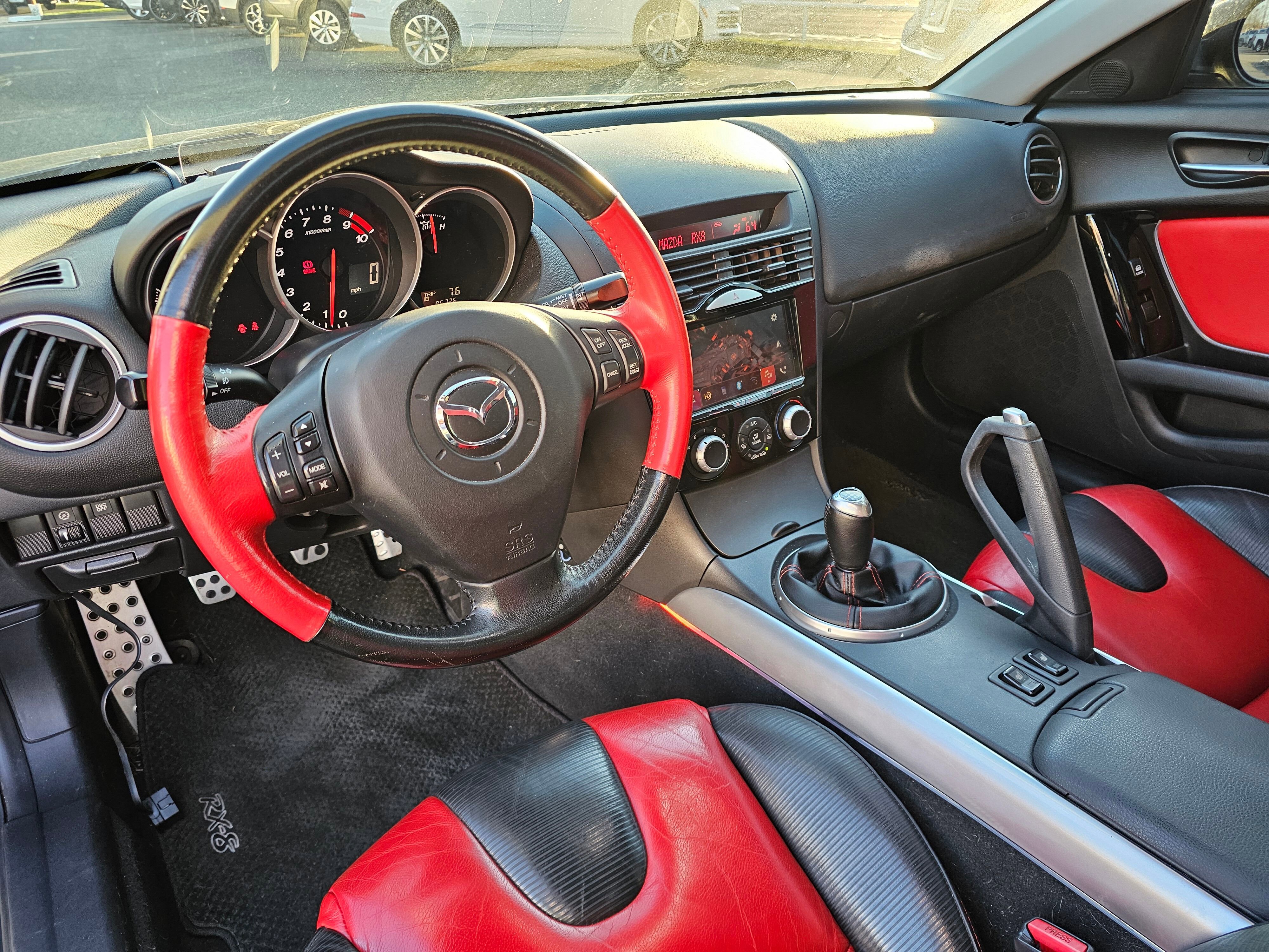 Used 2004 MAZDA RX-8 w/ MT Grand Touring Pkg image 17