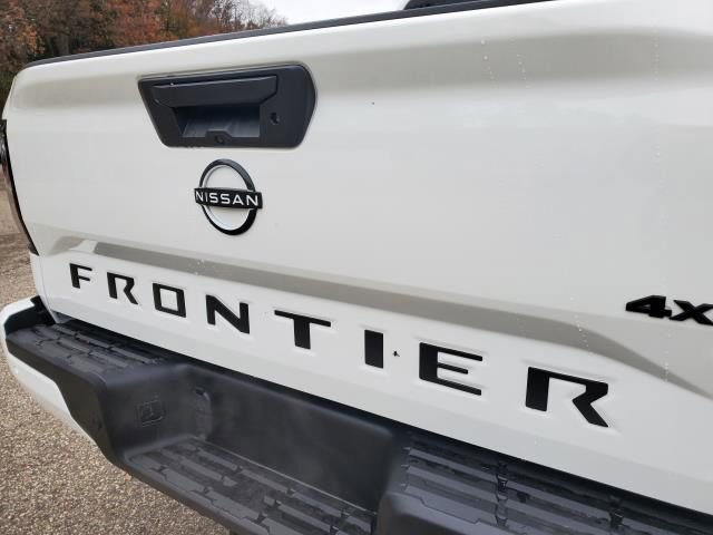 New 2026 Nissan Frontier SV image 16