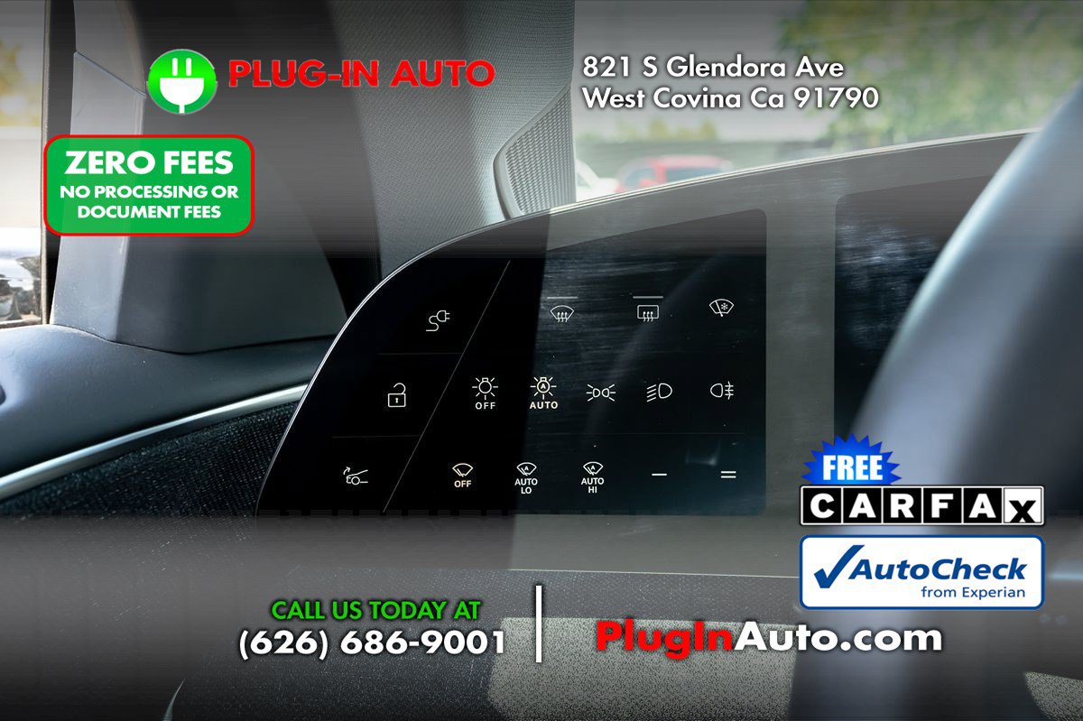 Used 2025 Lucid Air Pure RWD image 19