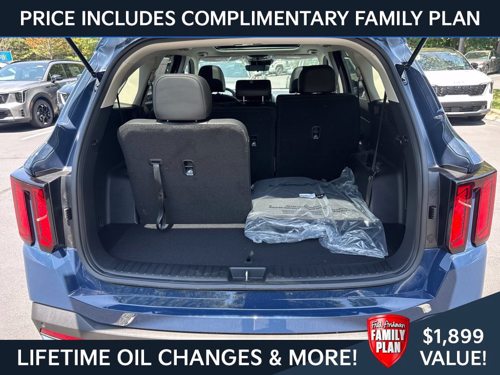 New 2026 Kia Sorento S w/ S Panoramic Sunroof Package FWD image 6