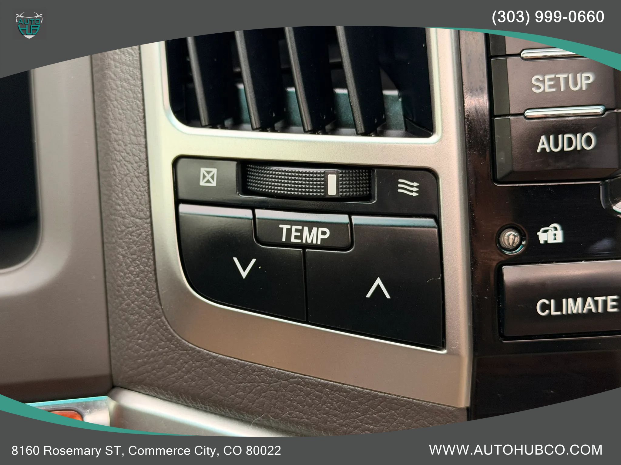 Used 2015 Toyota Land Cruiser AWD/4WD image 36