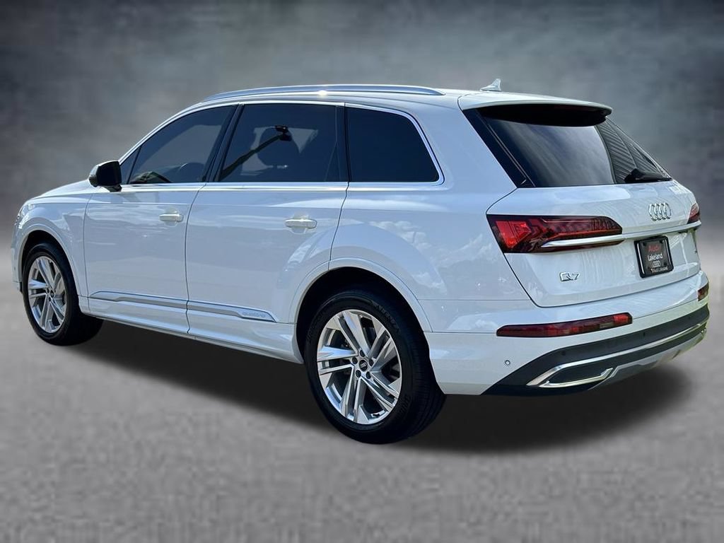 Used 2021 Audi Q7 2.0T Premium Plus w/ Executive Package AWD/4WD image 3