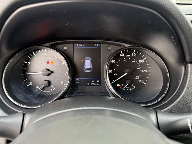 Used 2020 Nissan Rogue S w/ Special Edition Package image 18