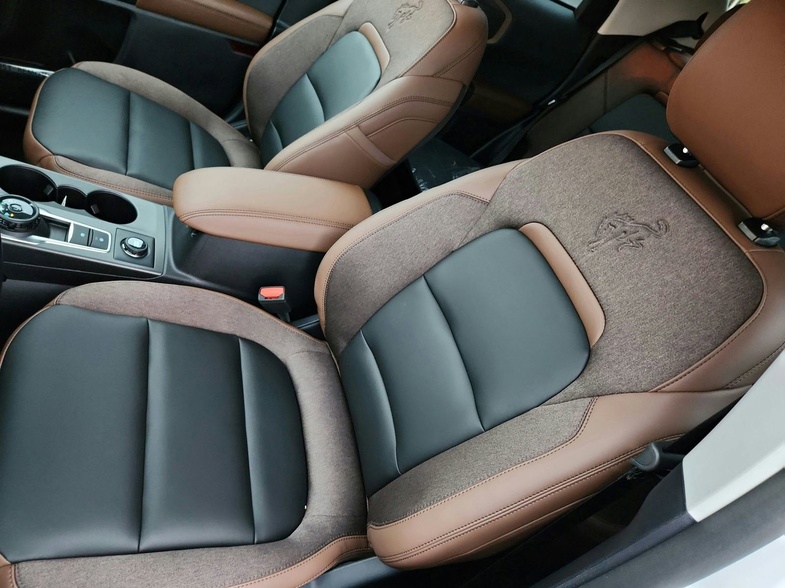 New 2025 Ford Bronco Sport Outer Banks image 12