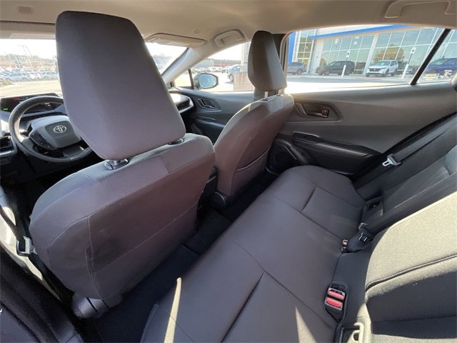 Used 2023 Toyota Prius LE image 18