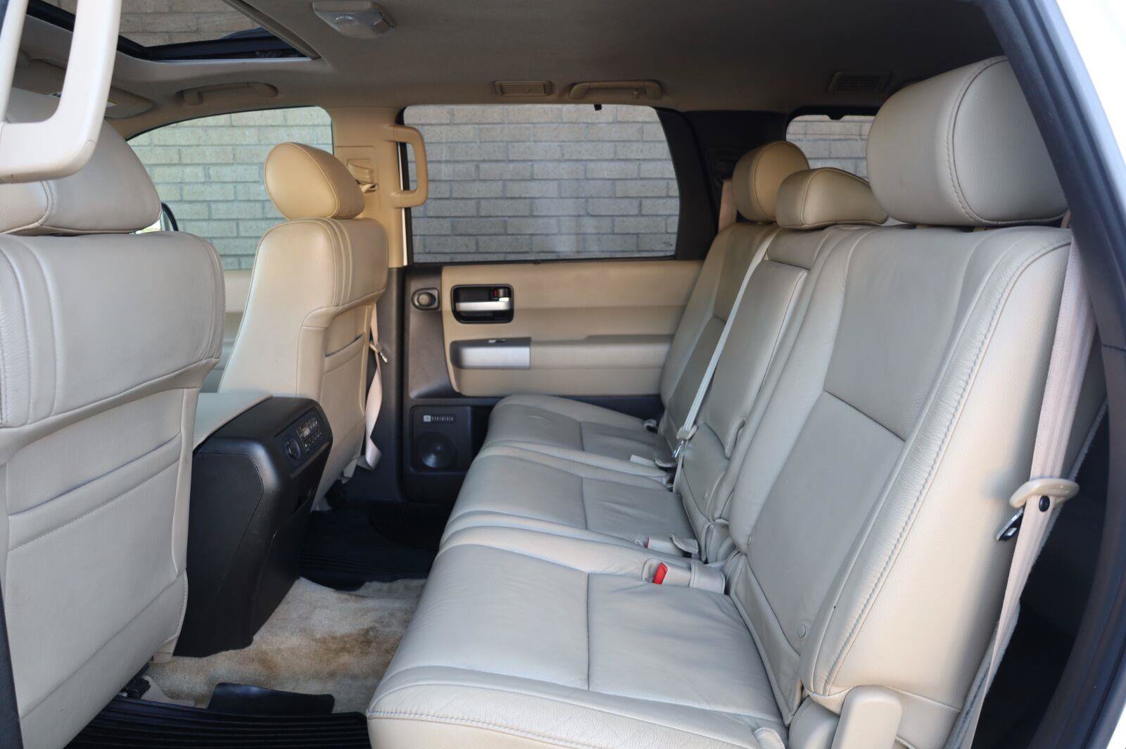 Used 2008 Toyota Sequoia Limited AWD/4WD image 21