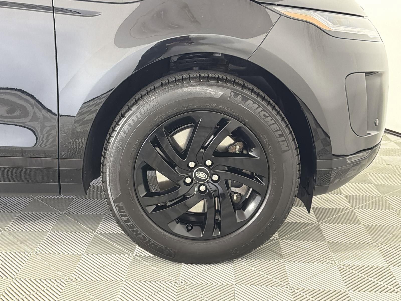 Certified 2026 Land Rover Range Rover Evoque S image 36