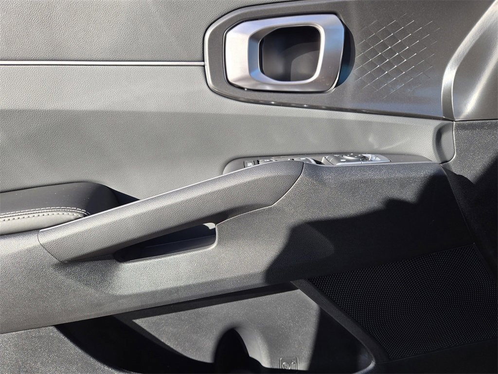 New 2026 Kia Sorento S w/ S Panoramic Sunroof Package FWD image 19