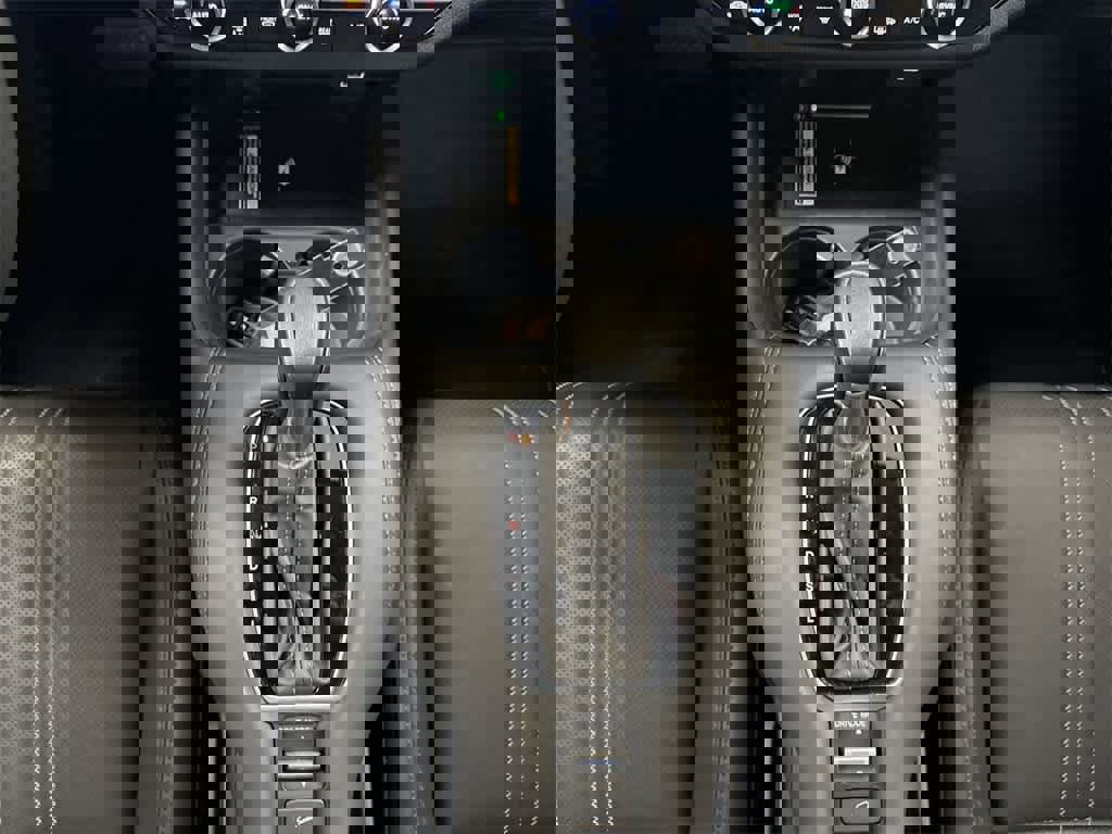 Certified 2024 Honda HR-V EX-L image 32