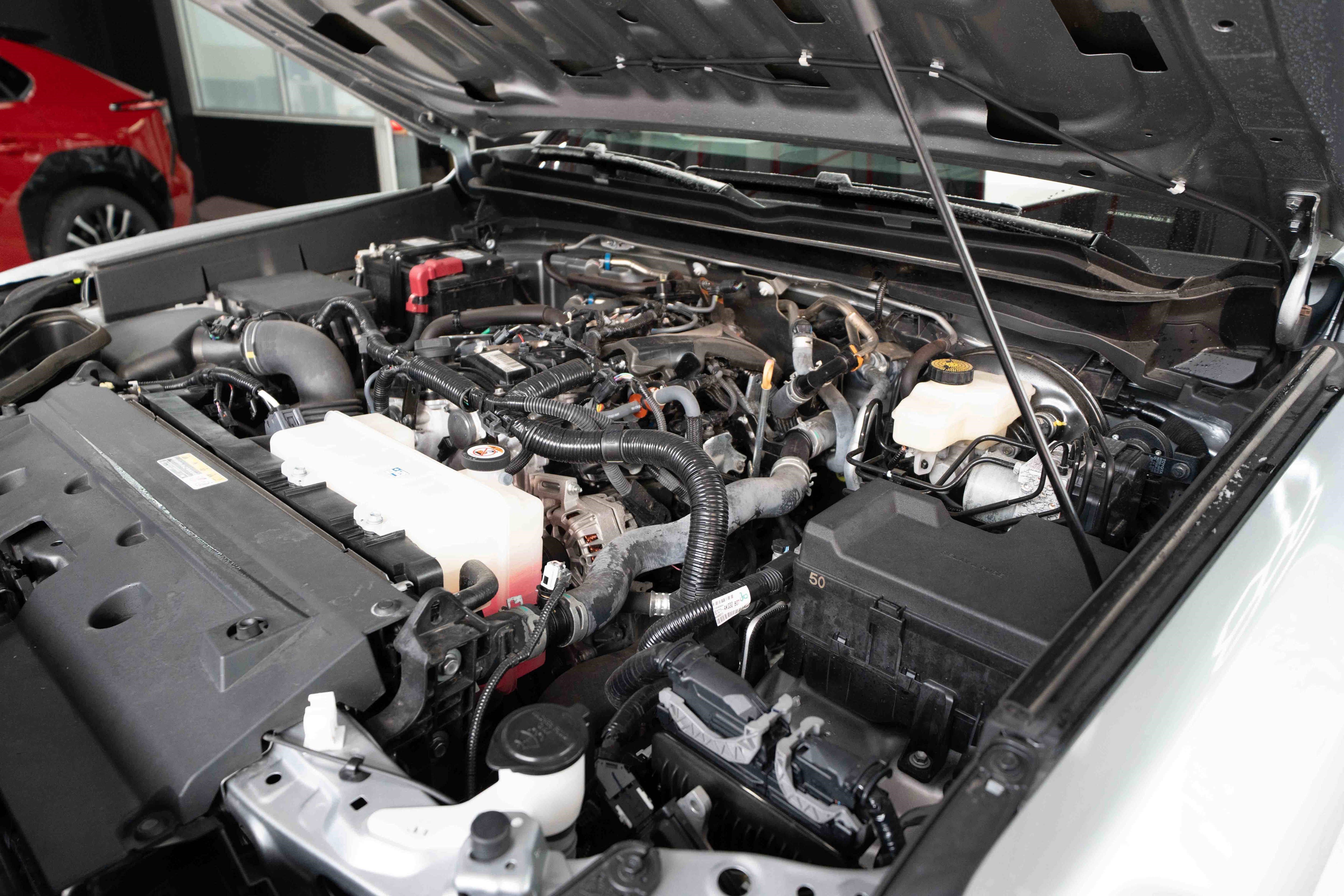 Certified 2024 Toyota Tacoma SR5 image 33