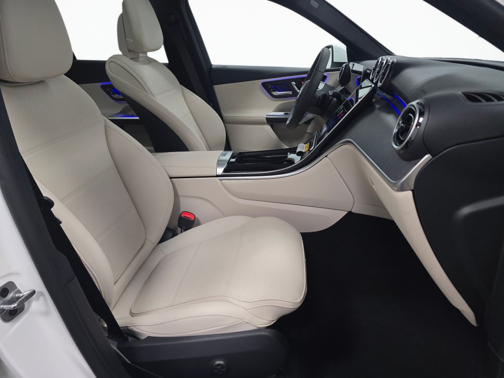 New 2026 Mercedes-Benz GLC 300 4MATIC image 26