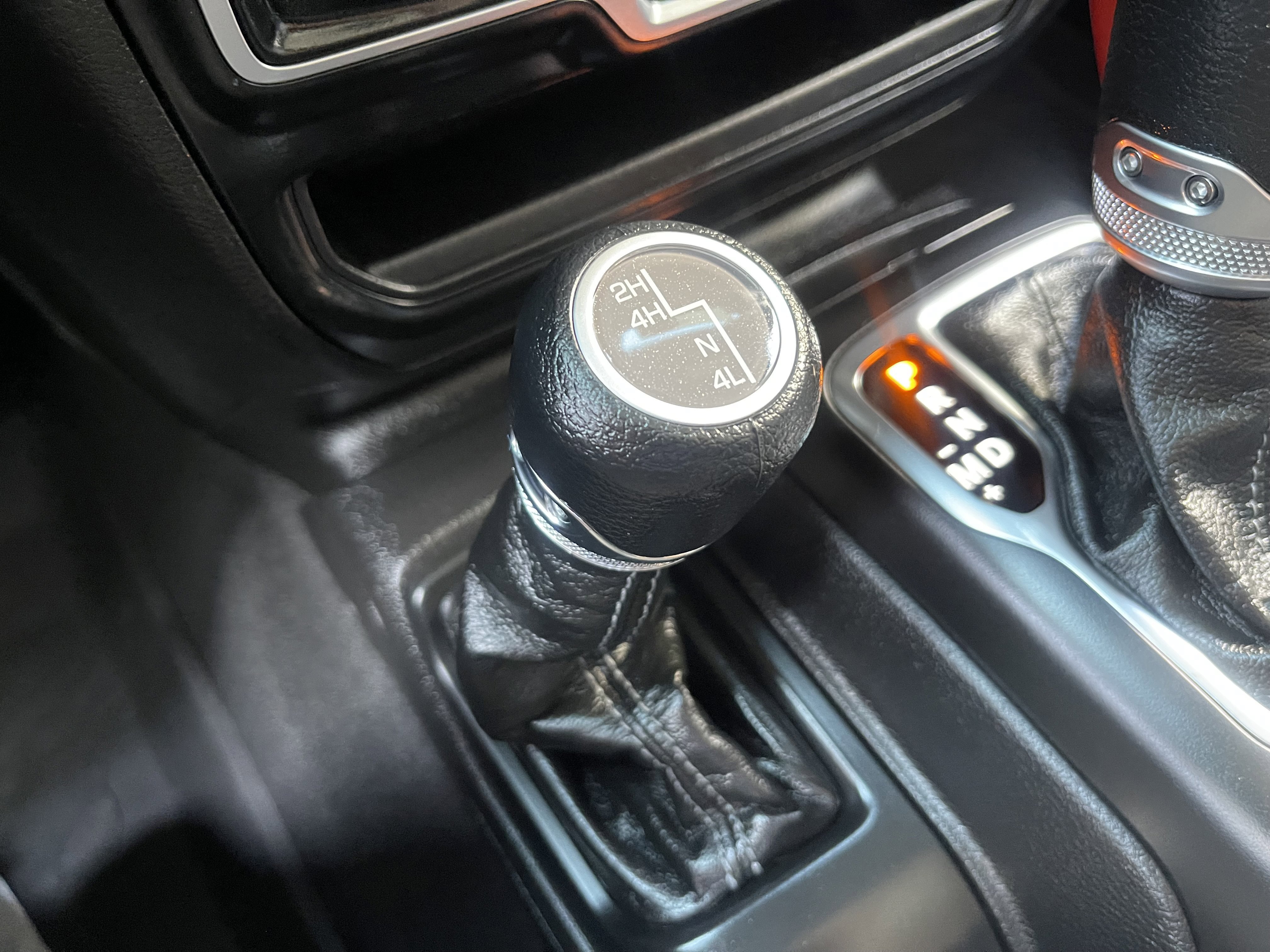 New 2026 Jeep Gladiator Sport AWD/4WD image 41