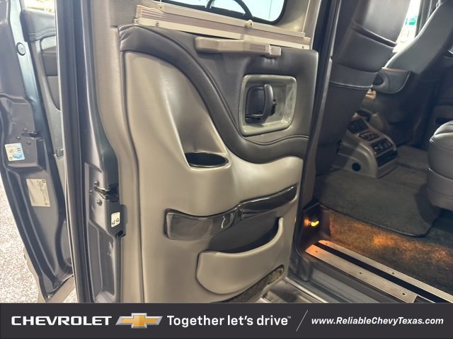 Used 2014 Chevrolet Express 1500 image 24