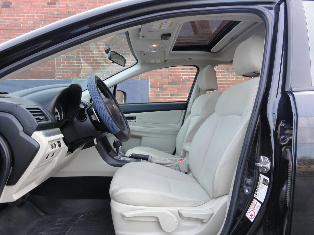 Used 2014 Subaru Impreza 2.0i Premium image 10