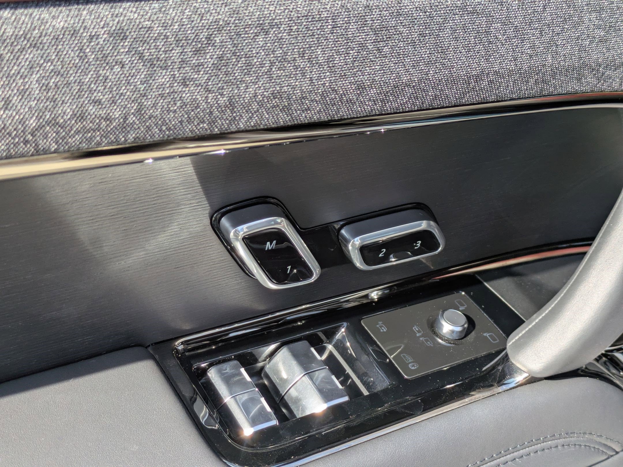 Used 2024 Land Rover Range Rover Sport Dynamic SE image 13