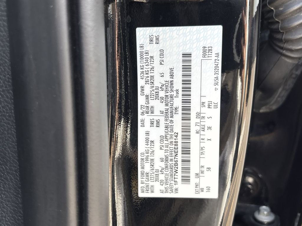 Used 2022 Ford F250 Lariat w/ Black Appearance Package image 33