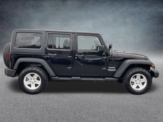 Used 2011 Jeep Wrangler Unlimited Sport image 4