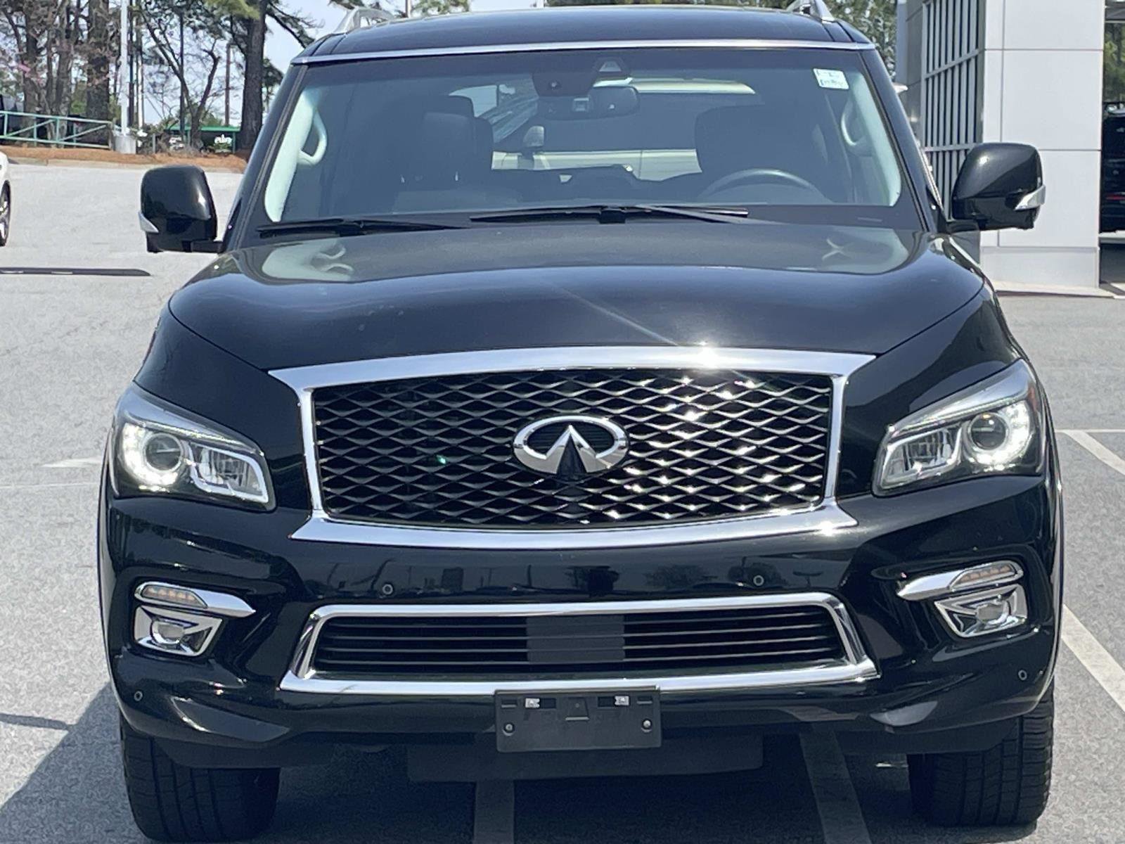 Used 2017 INFINITI QX80 2WD w/ Driver Assistance Package image 6