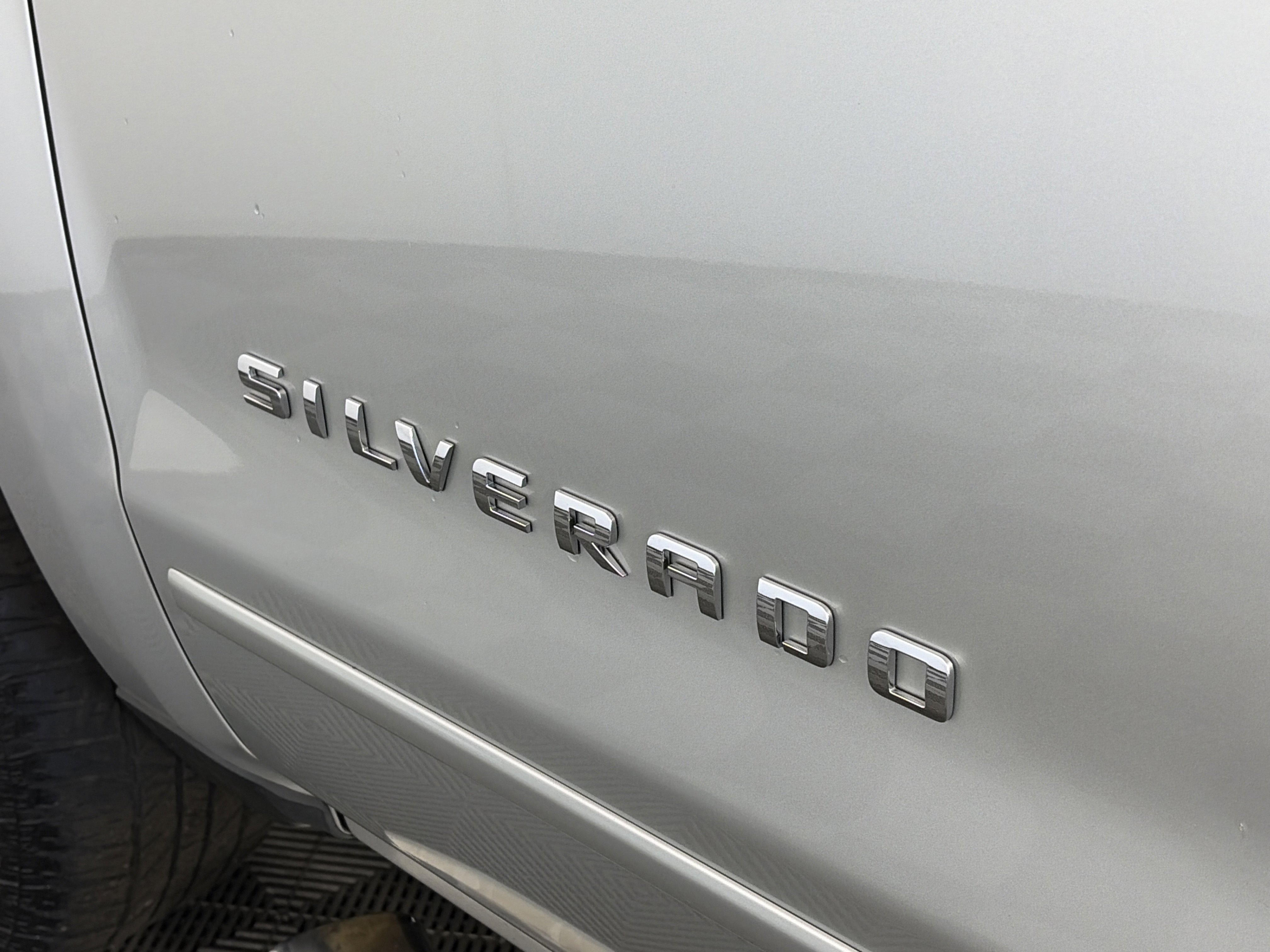 Used 2017 Chevrolet Silverado 1500 LT w/ All Star Edition image 17