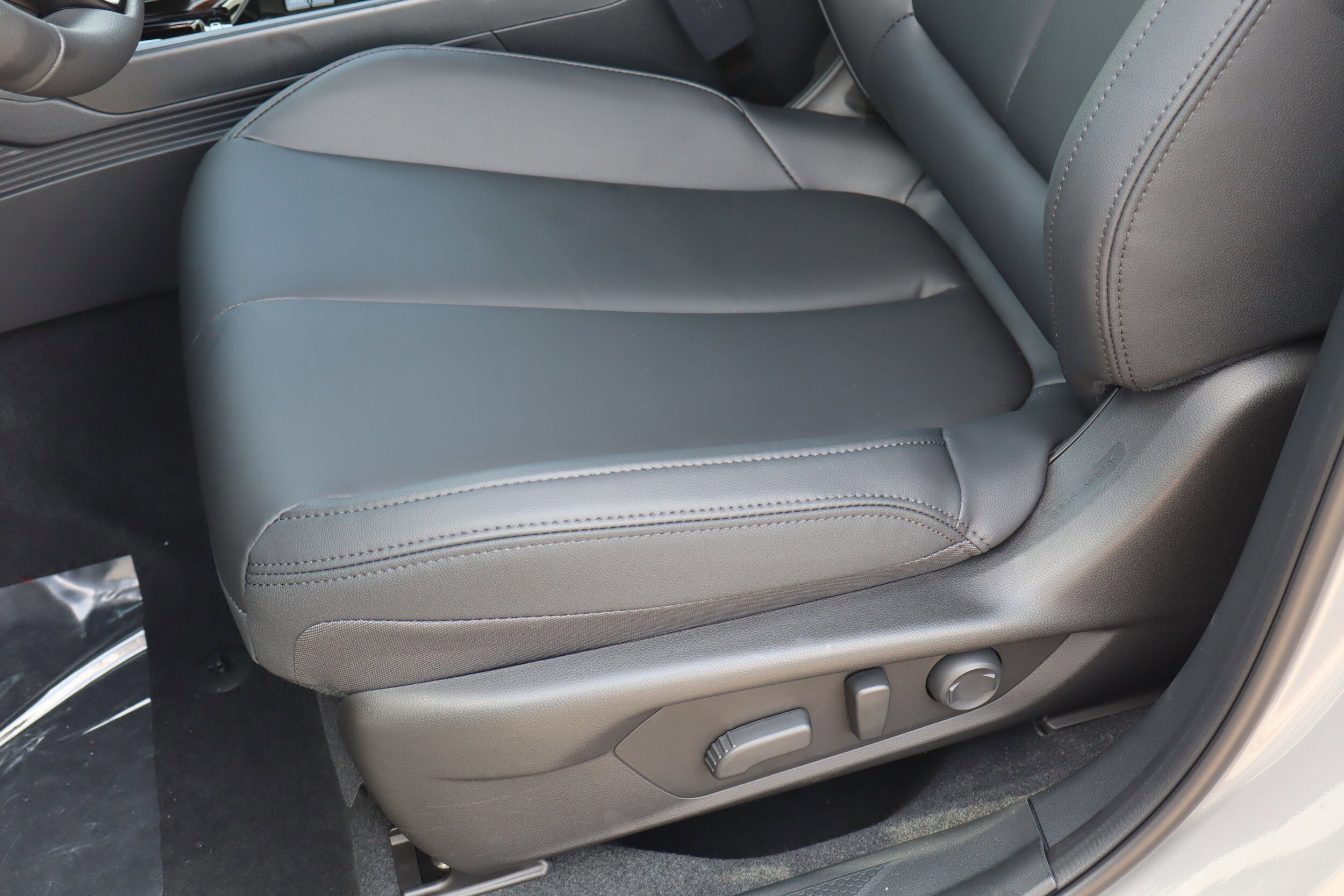New 2026 Subaru Outback Premium AWD/4WD image 10