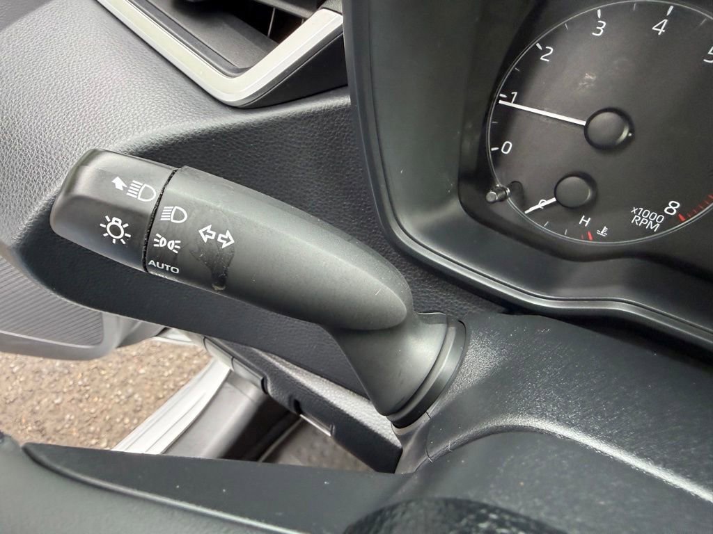 Used 2023 Toyota Corolla SE w/ Carpet Mat Package (TMS) FWD image 26