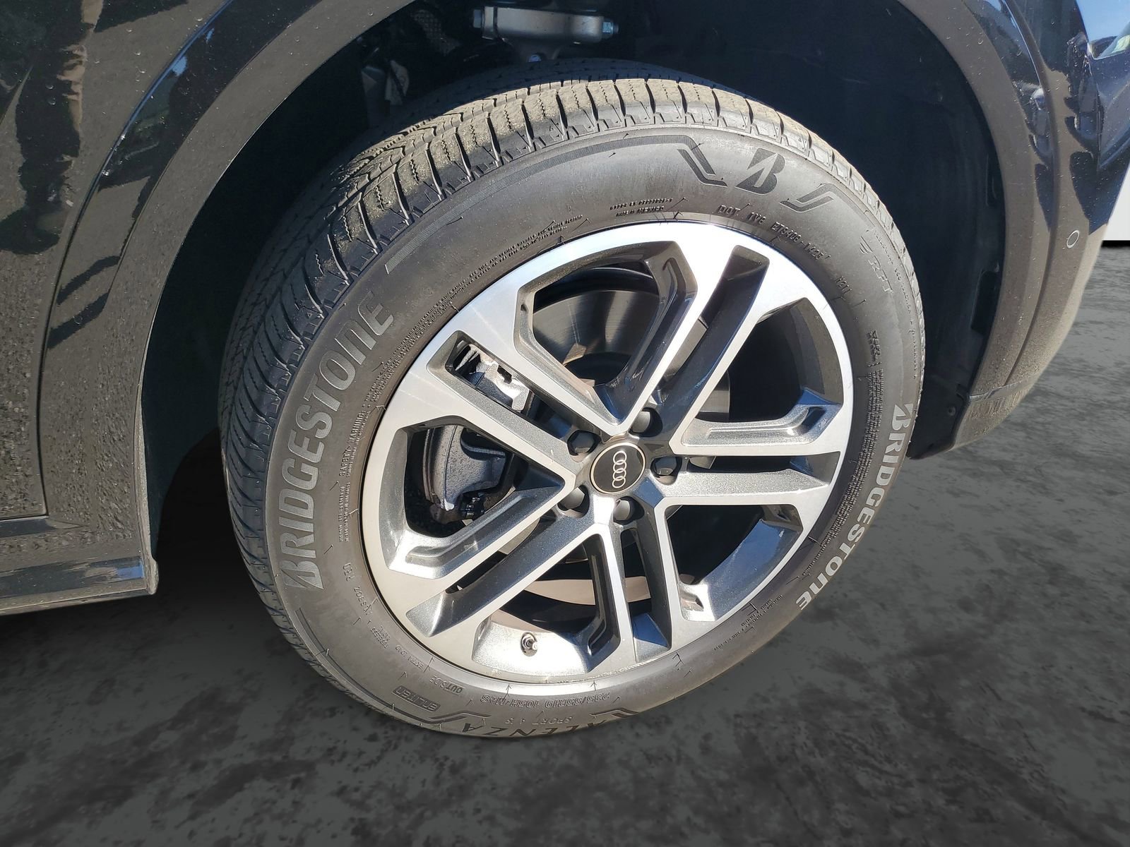 Used 2025 Audi Q5 Premium Plus w/ Premium Plus image 6